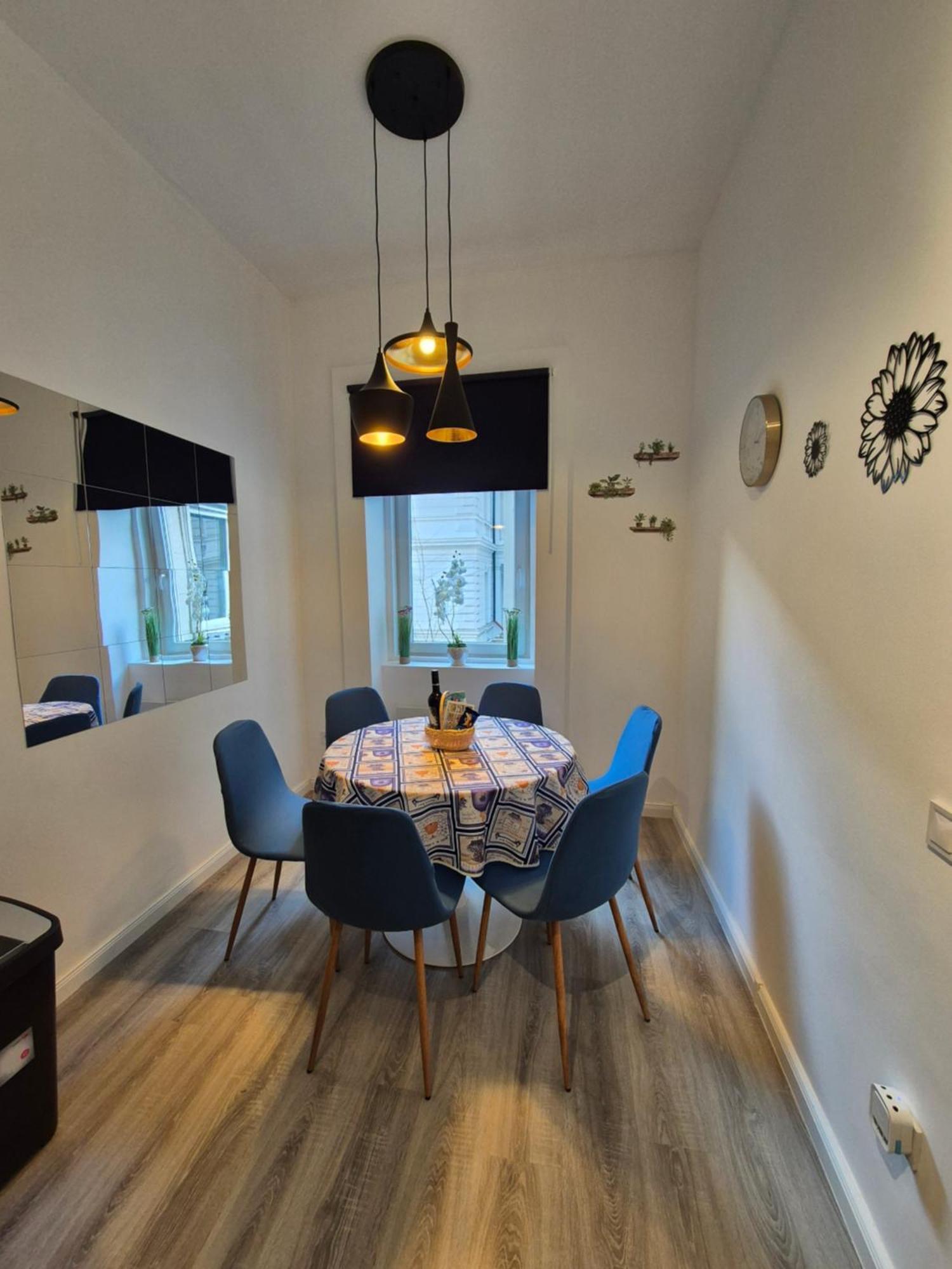 Damjanich 51- Lovely 3Bedroom Apartment Budapest Esterno foto